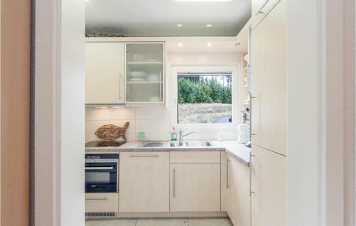 Awesome Home In Kirchheim W/ Sauna And 4 Bedrooms