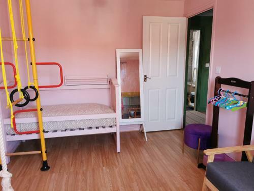 Alina's Family House