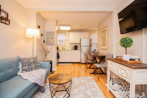 Apartamento Charming Multi-level Townhouse, Harvard, Mit, Mbta