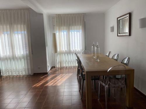 Hauzify I Apartament Primavera