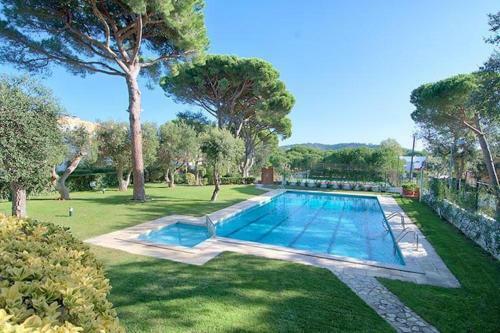 Hauzify I Apartament Primavera