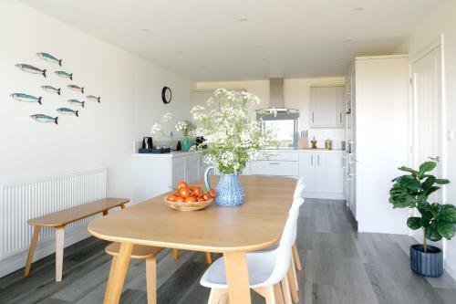 Villa Luxury 4 Bed, 2 Bath Property Nefyn, Ceg-y-bae