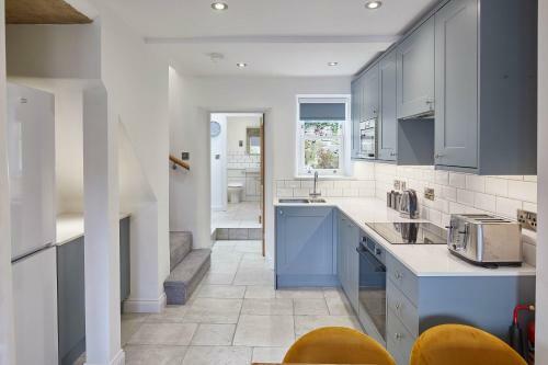 Host & Stay - Old Stone Cottage