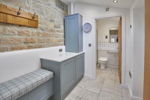 Host & Stay - Old Stone Cottage