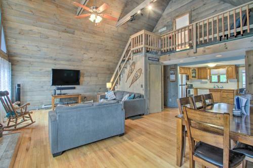 Rustic Madison Cabin Retreat With Deck And Grill!