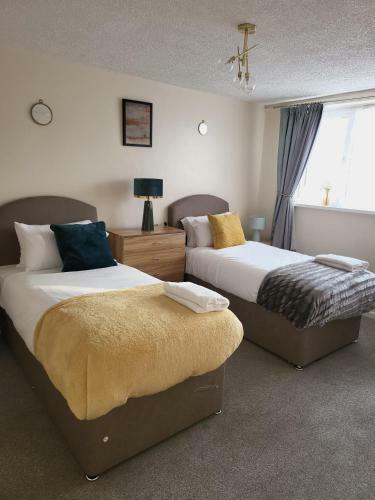 Relaxing 2-bedroom Service Apartment With Parking
