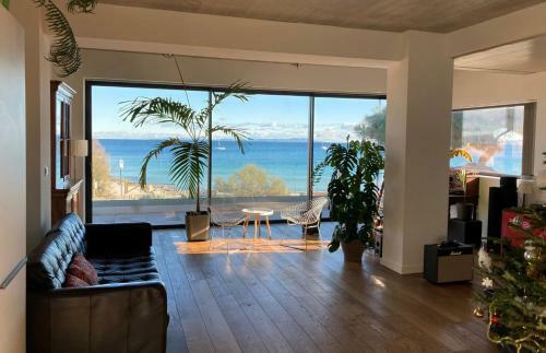 Villa Vue Mer - Hyeres Plage - Les Embruns