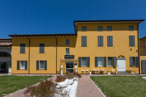 Hotel Forlanini 52