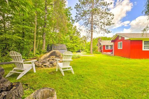 Pet-friendly Wilmington Retreat With Hot Tub!