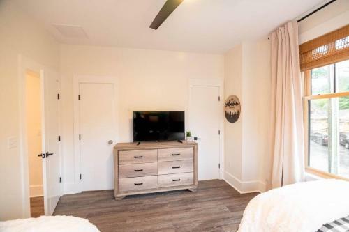 Apartamento Appalachian At Main & Pine
