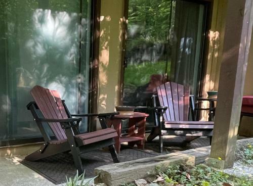 1br 1ba Mountain Holiday Ski Chalet