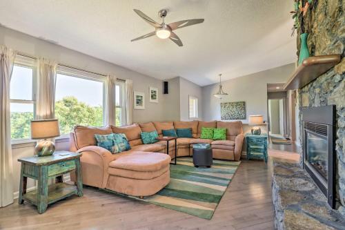 Secluded Family Retreat With Deck And Mtn Views!
