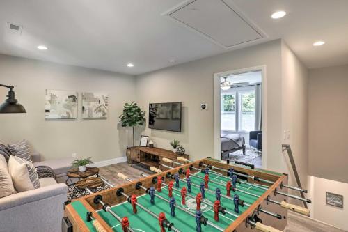 Gorgeous Asheville Home - 6 Mi To Downtown!