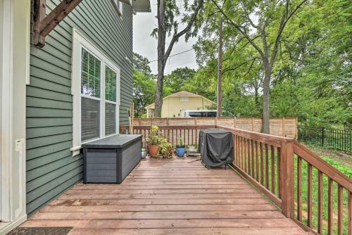 Modern Charlotte Home About 4 Mi To Downtown!