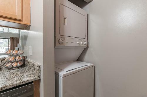 Apartamento Modern Cozy Townhome