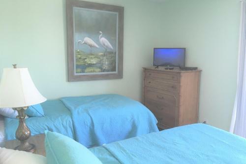 Big Beach Retreat & Ocean West Escape
