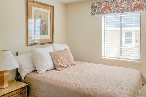 Big Beach Retreat & Ocean West Escape
