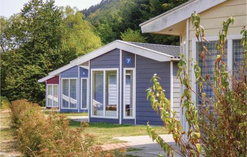 Awesome Home In Riol An Der Mosel W/ 2 Bedrooms