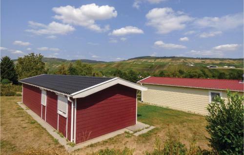 Awesome Home In Riol An Der Mosel W/ 2 Bedrooms