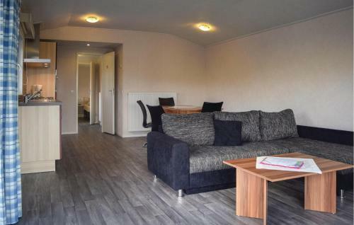 Two-bedroom Holiday Home In Riol An Der Mosel