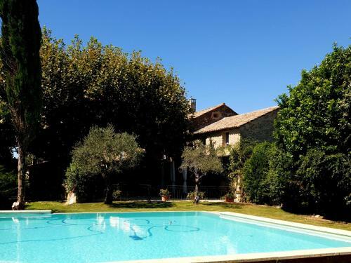 Les Trois Figuiers Mas Proven�al