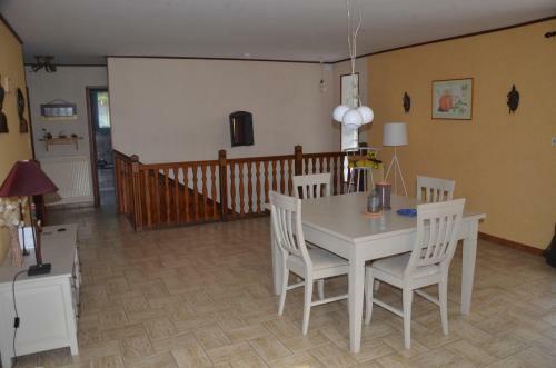 Apartamento Charmant Et Spacieux Logement Avec Chemin�e +clim