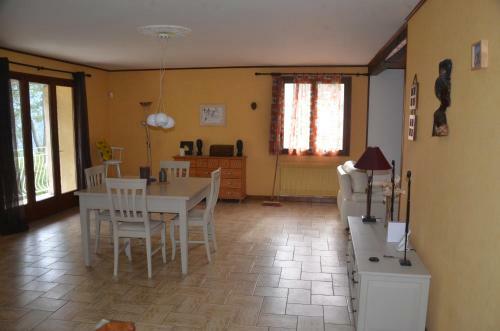 Apartamento Charmant Et Spacieux Logement Avec Chemin�e +clim