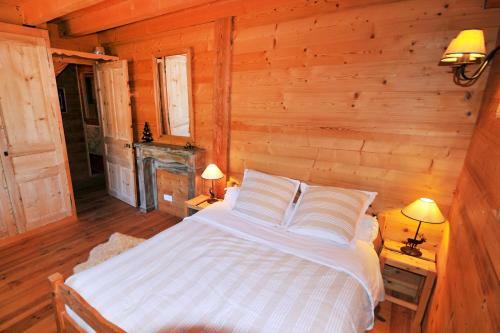 L'emparis - Beautiful House In Chazelet Village