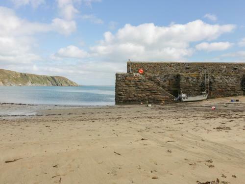 Ludgvan Cottage
