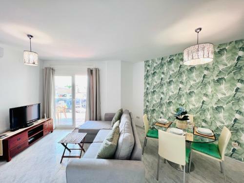 Apartamento P.ba�uls 11