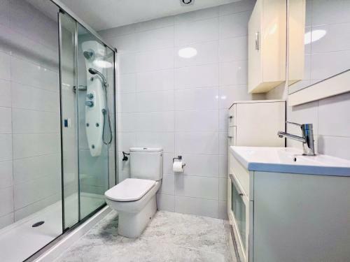 Apartamento P.ba�uls 11