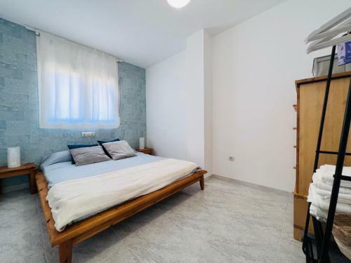 Apartamento P.ba�uls 11