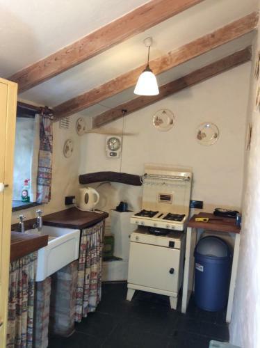 Cosy Cottage Blast From The Past