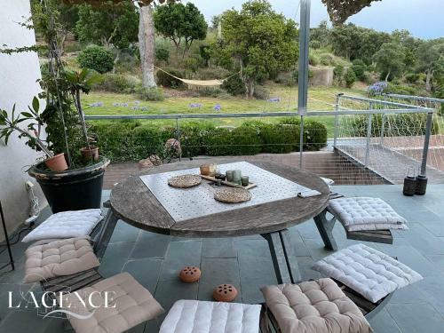 Villa Oasis Boh�me Face � Porquerolles