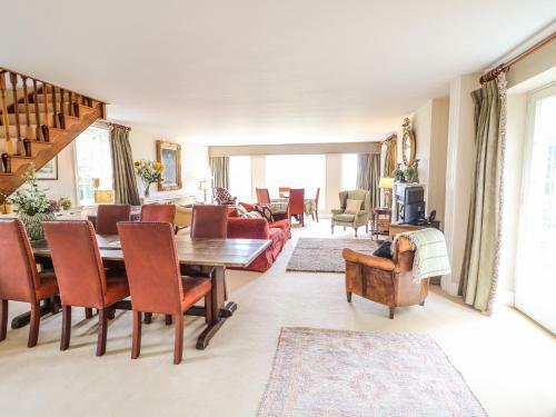 Scarvagh House