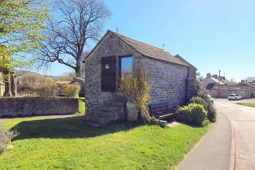 Sandy's Barn, Foolow, Dogs Welcome