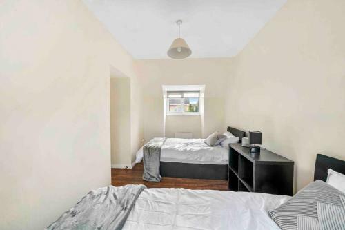 ?4 Bed Townhouse?10guests? Garden?wifi & Netflix?