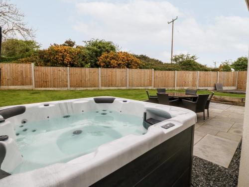 11 Parc Delfryn