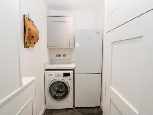 11 Parc Delfryn