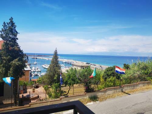 Residenza Nemi Vista Mare