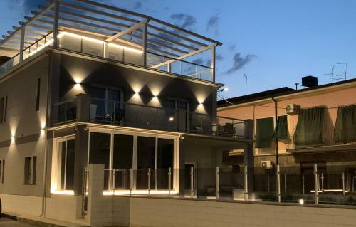 Hostal Luxury House