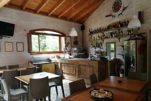Mobile Home Viareggio - Camping Paradiso - R008