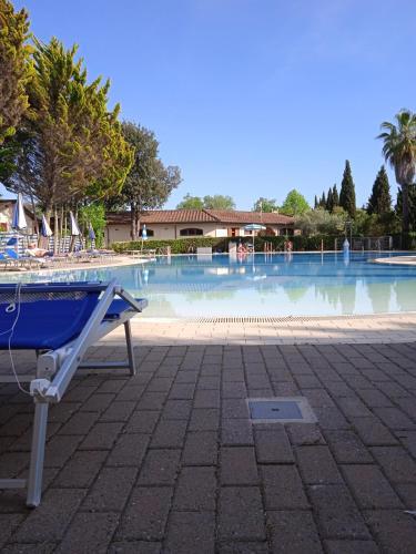 Mobile Home Viareggio - Camping Paradiso - R008