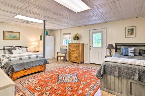 Apartamento Sun-dappled Lenoir Abode With Patio And Yard!