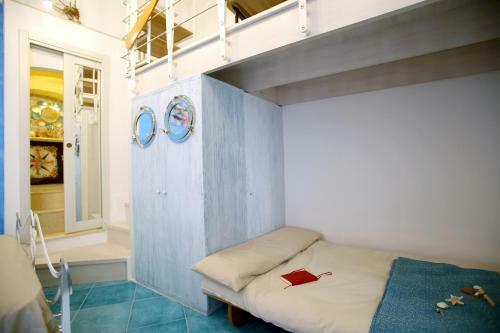 Piazzetta Petrone Apartments + Parking