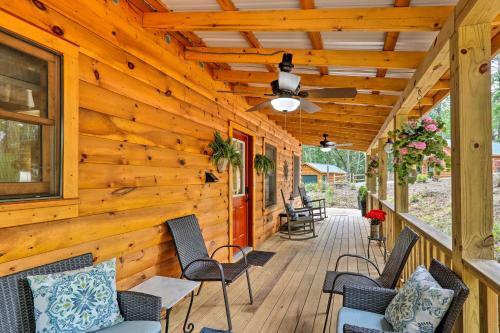Jacks Coop Smoky Mtns Cabin With 2 Porches!