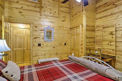 Jacks Coop Smoky Mtns Cabin With 2 Porches!