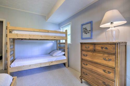 The Hycove Hyco Lake Getaway With Boat Dock!