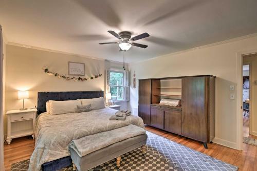 Artsy Southern Pines Home About 1 Mi To Downtown!