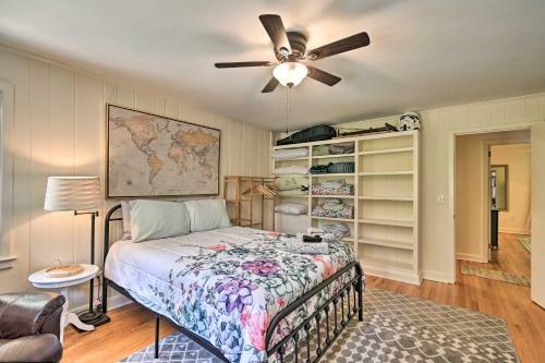 Artsy Southern Pines Home About 1 Mi To Downtown!